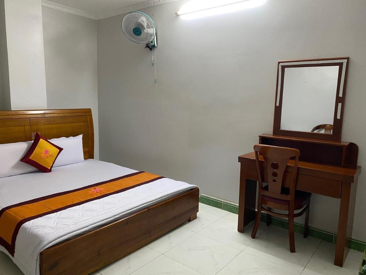Khach San Thanh Hong Ho Şi Min Dış mekan fotoğraf
